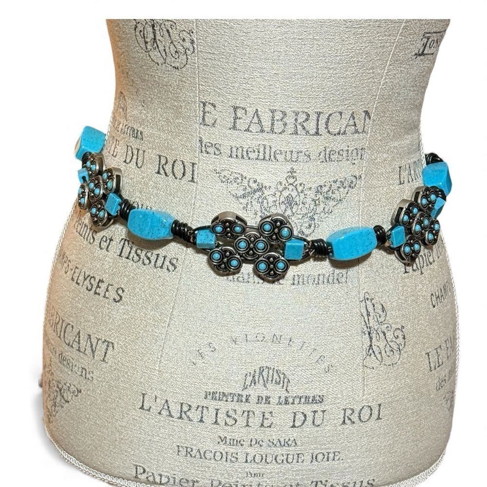 Vintage Chico’s Women’s Western Turquoise Stone Concho Style Belt Black Strap